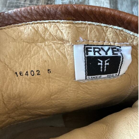 Frye Leather Harness Boots Tabitha Ankle Height Back Zip Size 7.5 Cognac Western - Picture 4 of 12